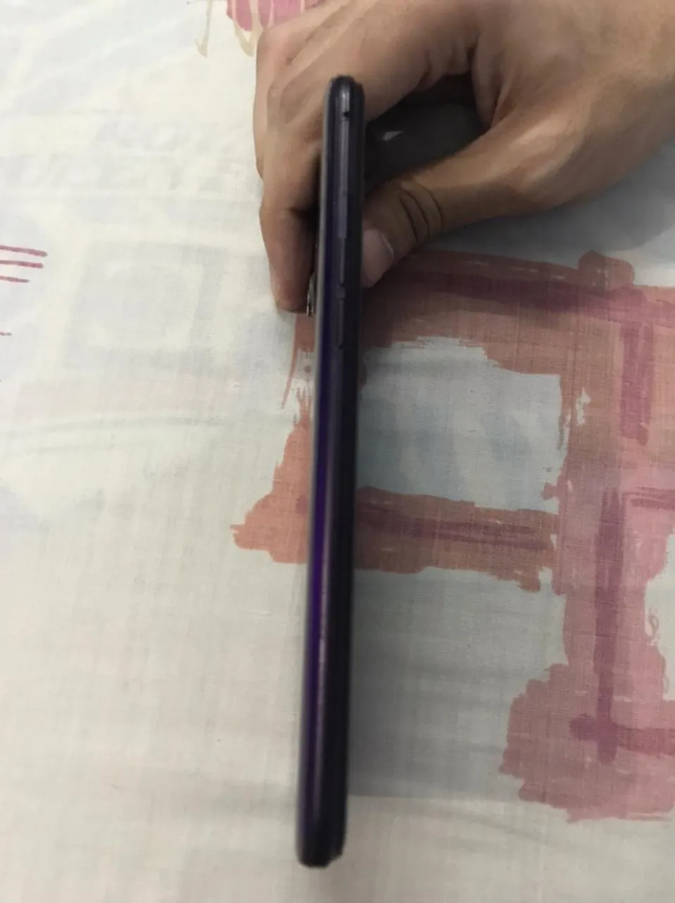 Realme 3 pro 6gb ram,128gb storage - photo 3