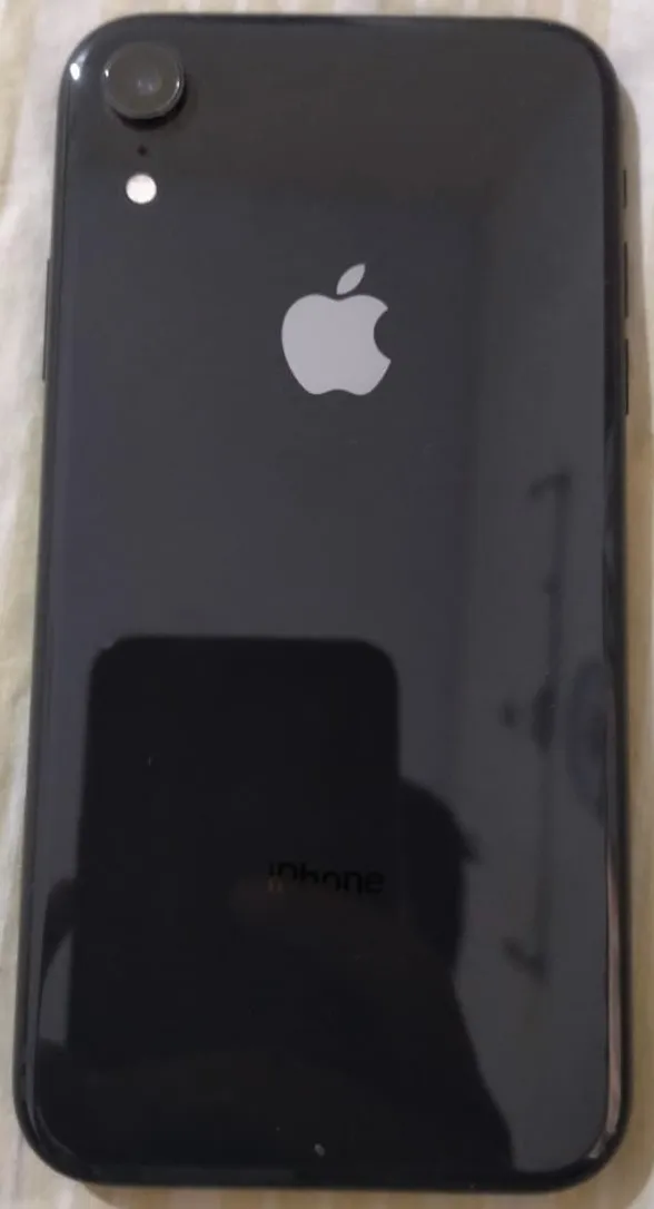 iPhone XR 64GB Non PTA - photo 1
