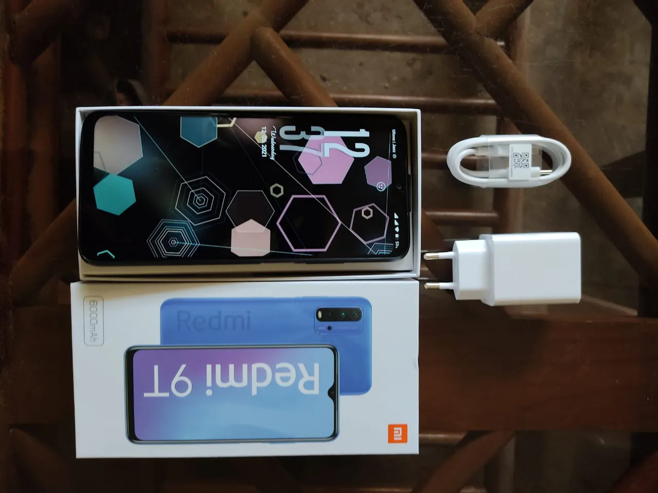 Redmi 9t 4/128 gb with 6000 mah amazing battery 2 days 48mp camera - photo 1
