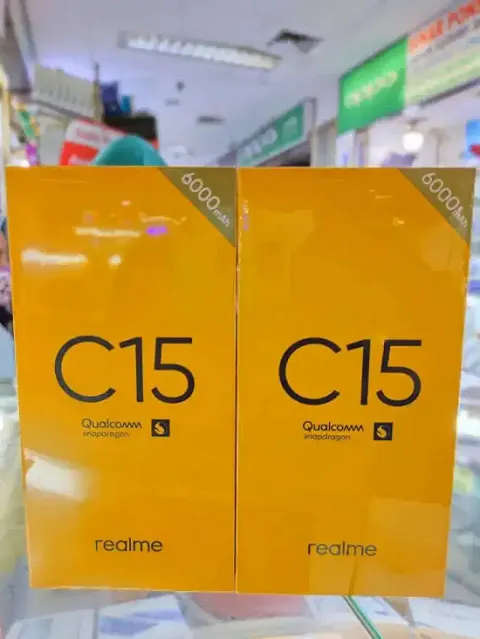 REALME C15 - photo 1