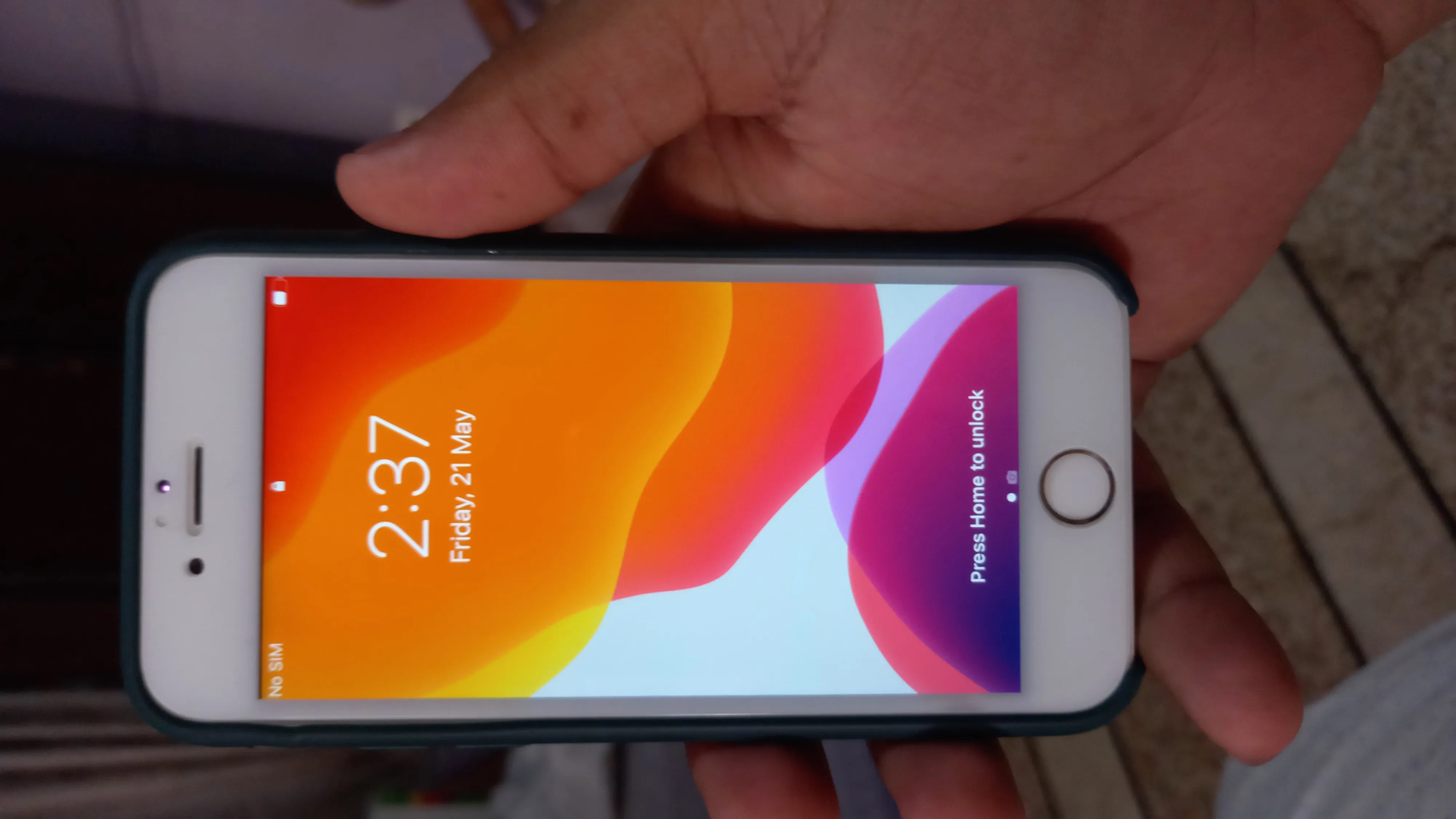 Iphone 6s - photo 1