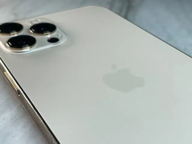 Iphone 12 Pro Max Master Copy - photo 1