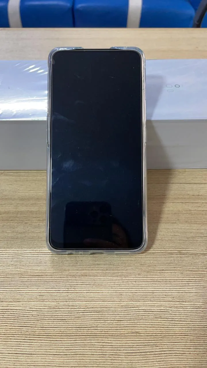 OPPO Reno 2F - photo 1