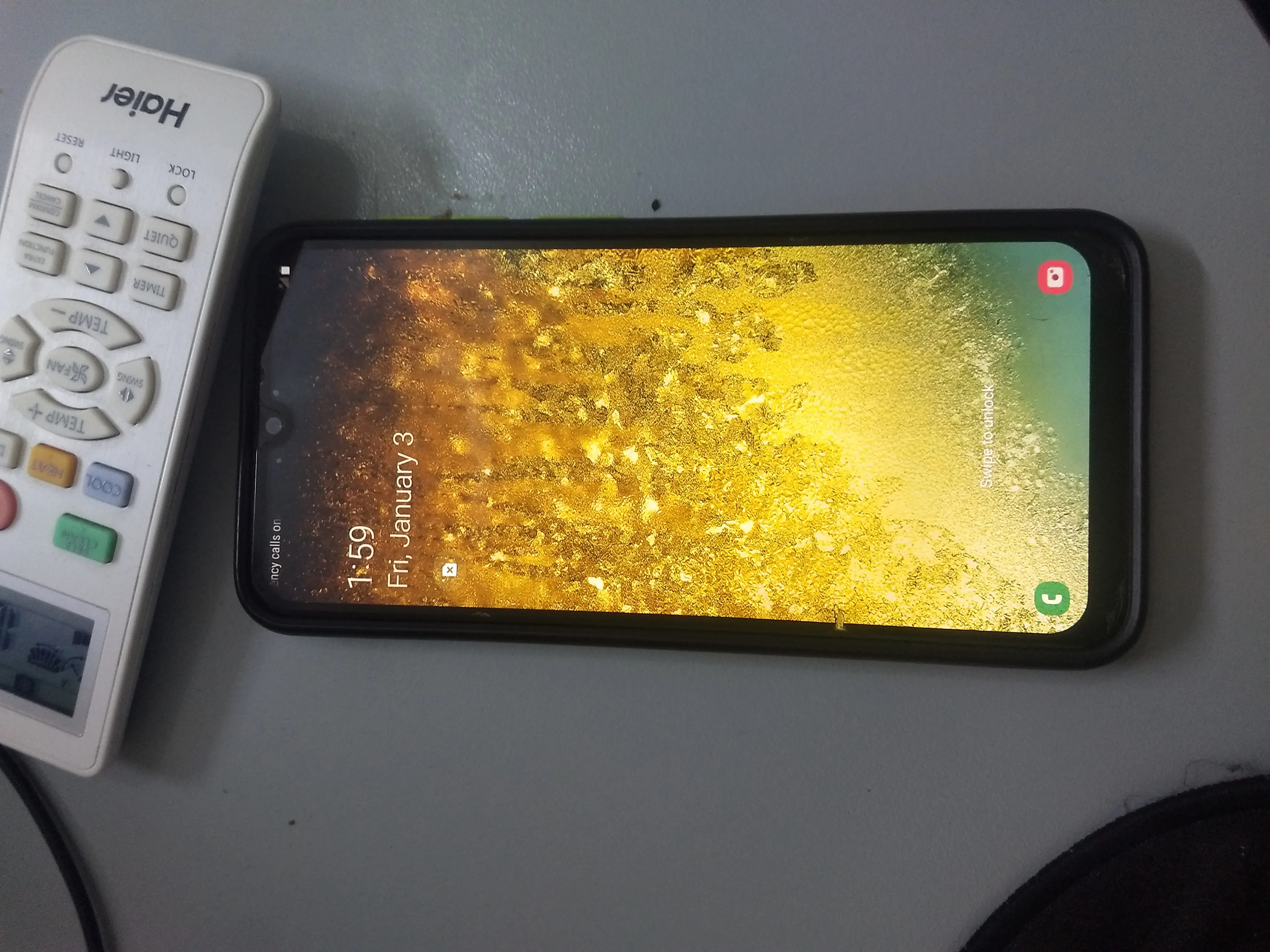 samsung A50 - photo 1