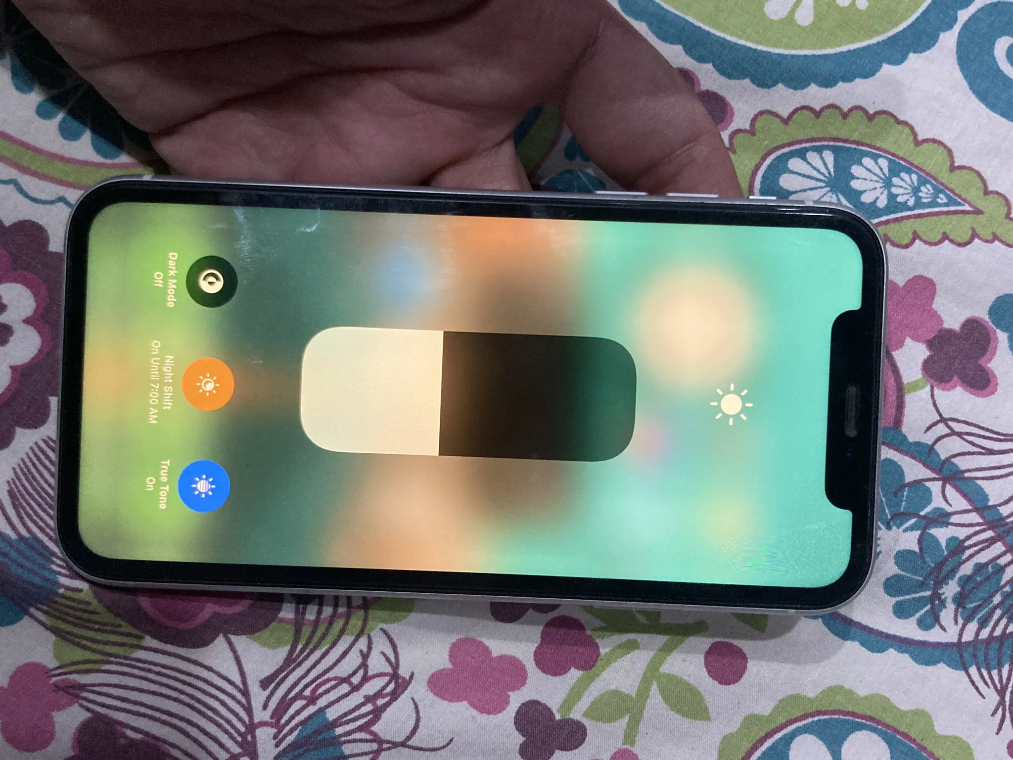 IPhone XR 256gb - photo 2