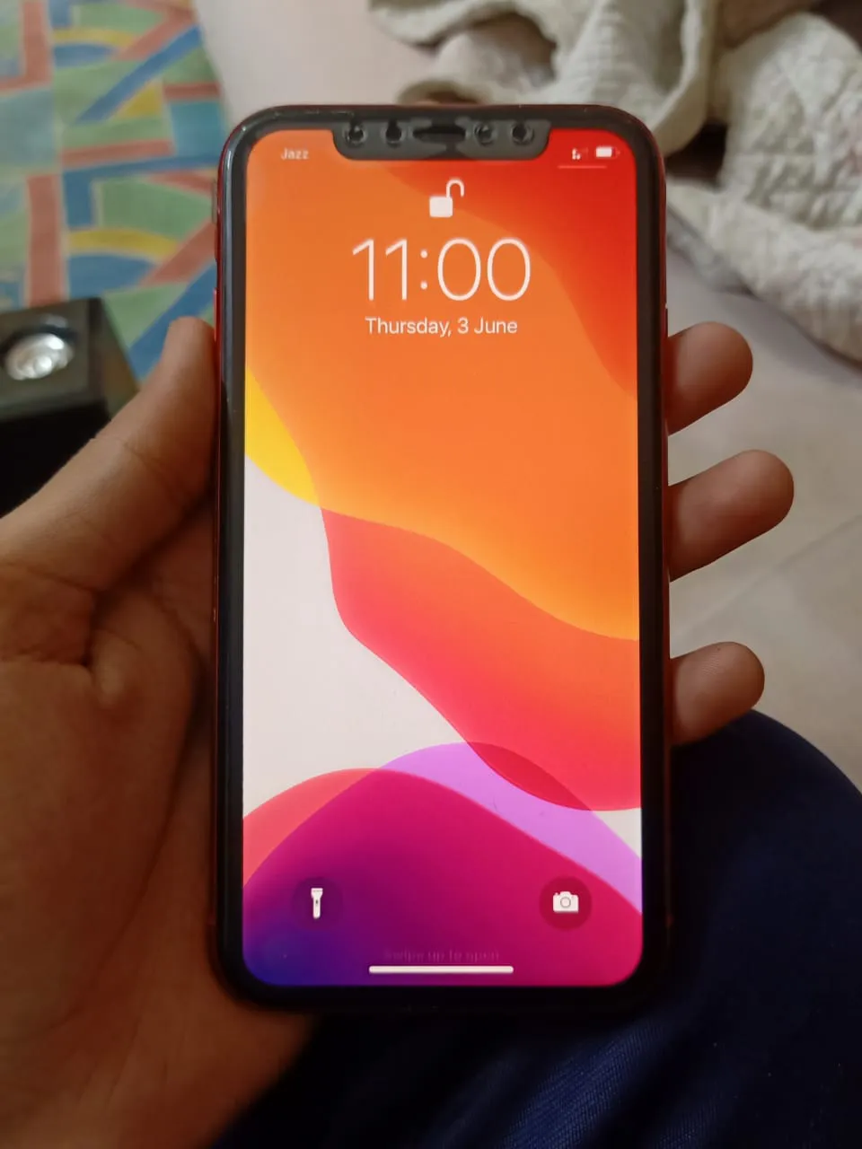IPhone 11 - photo 3