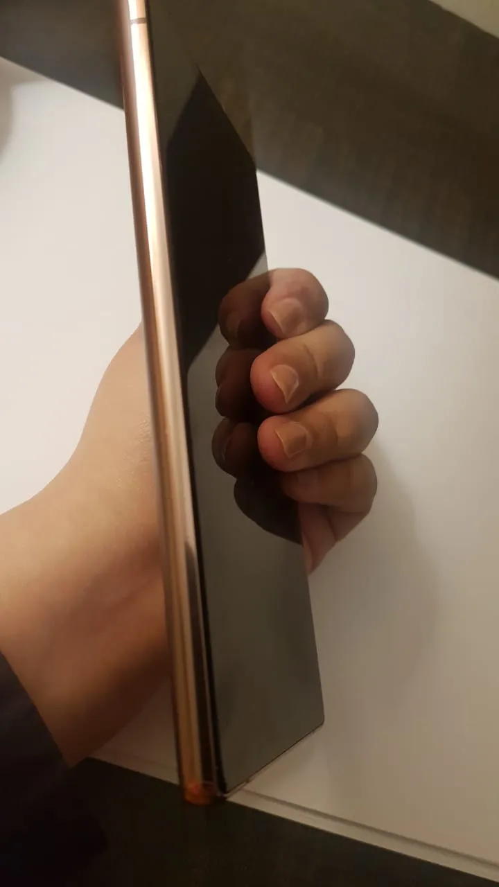 samsung galaxy note 20 - photo 1