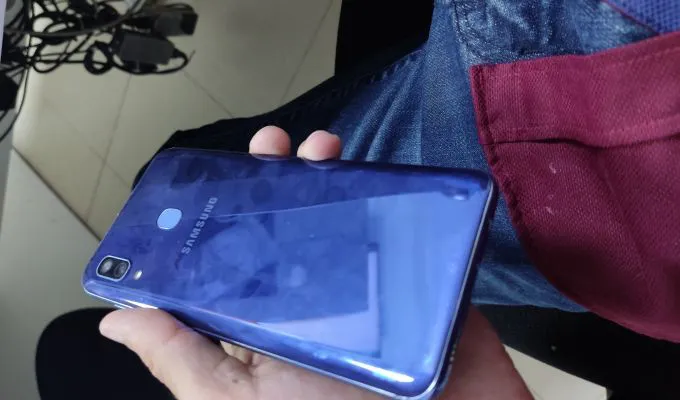 SamsungA30 for sale - photo 2
