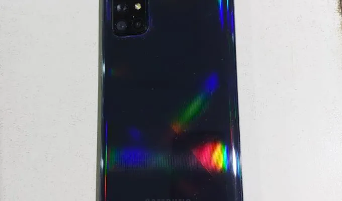 Selling my Samsung A71 - photo 1