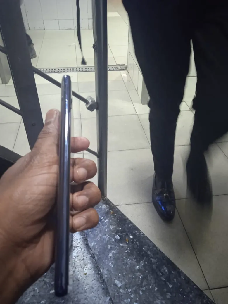 Samsung galaxy a51 - photo 1