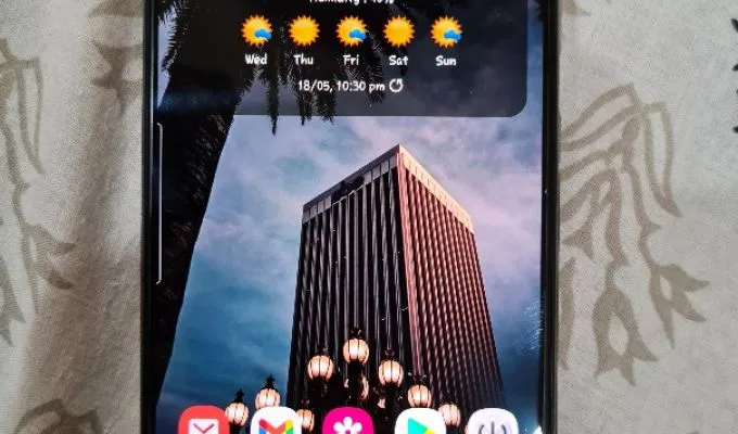samsung A71 for sale 10/10 with five months warranty - photo 1