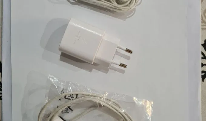samsung A71 for sale 10/10 with five months warranty - photo 3