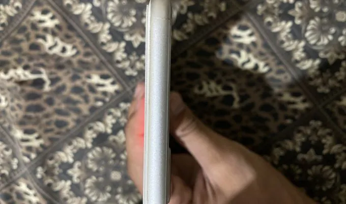 Iphone 8 Plus 64 GB white - photo 2