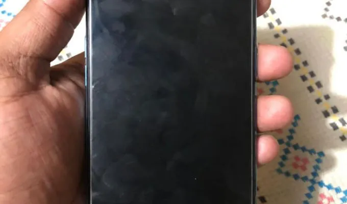OPPO f17 pro 8/128 - photo 3