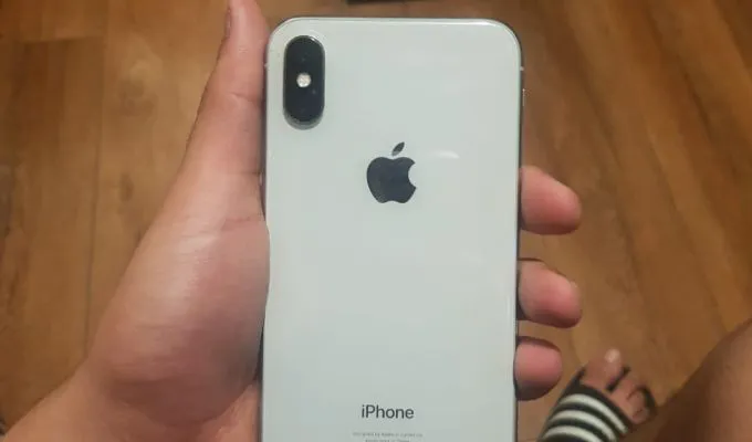 Iphone X - photo 1