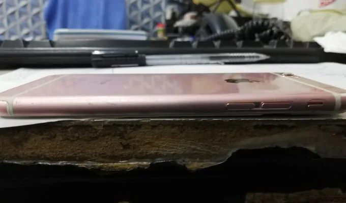 Iphone 6s 64gb - photo 1