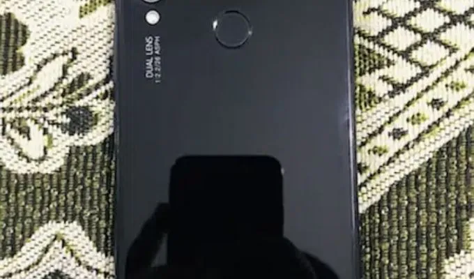 Huawei P20 Lite - photo 2
