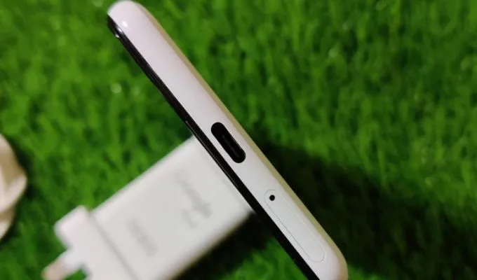 Google pixel 3 geniune (not refurbished) - photo 3