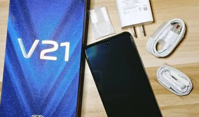 Vivo V21 RAM 8GB/3GB (Auto Expandable) Storage 128GB - photo 1