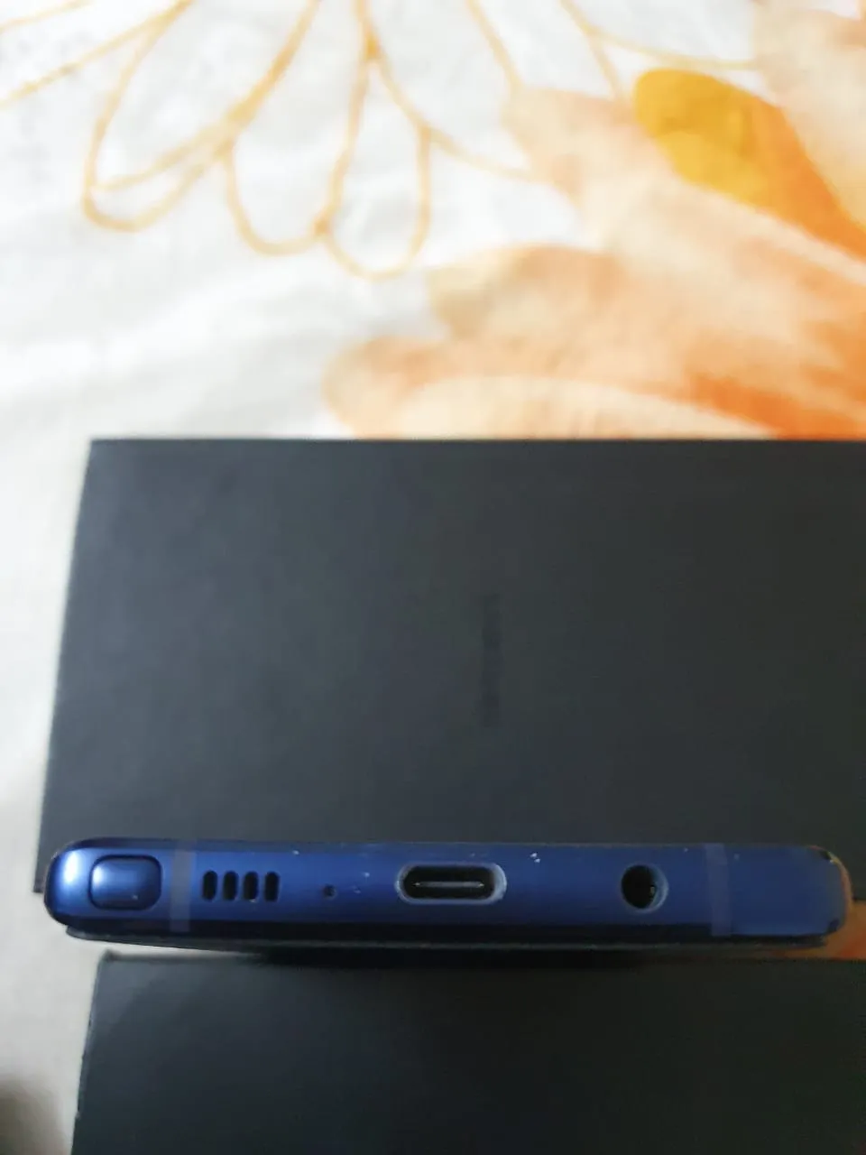 Samsung Note 9 - photo 2