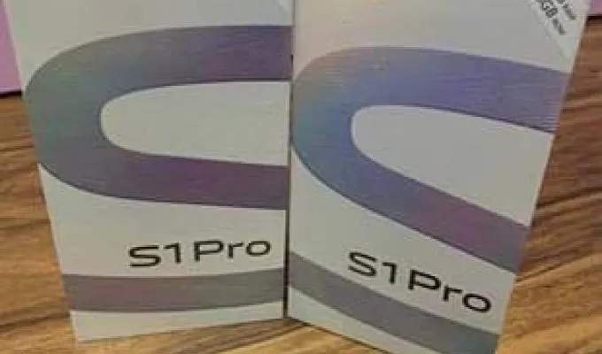 Vivo S1 pro box pack