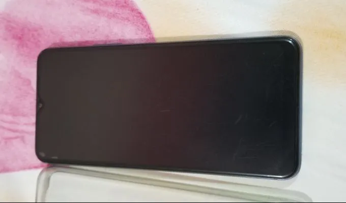 Vivo y51s - photo 3