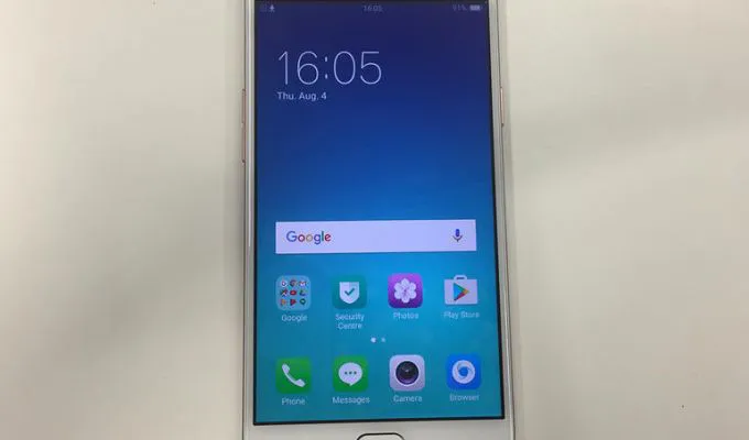 Oppo F1s - photo 1