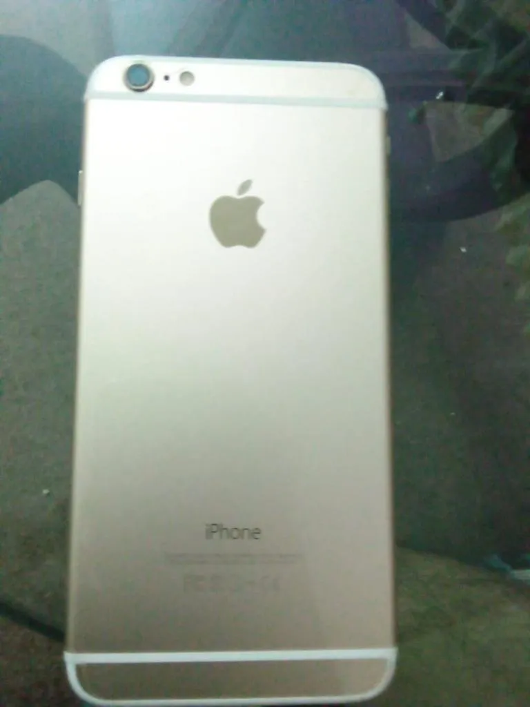 Iphone 6 plus  - photo 1