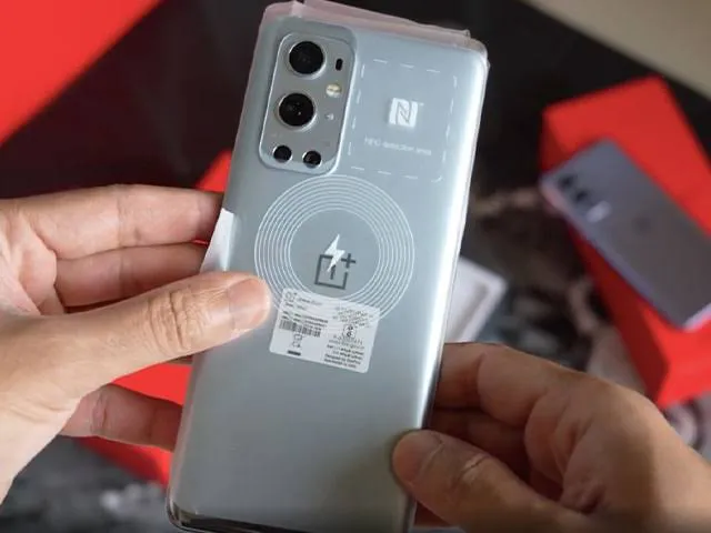 oneplus 9 pro - photo 1