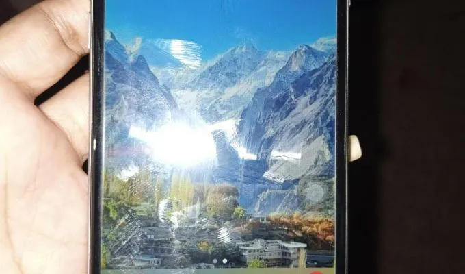 iPhone 6 - photo 1