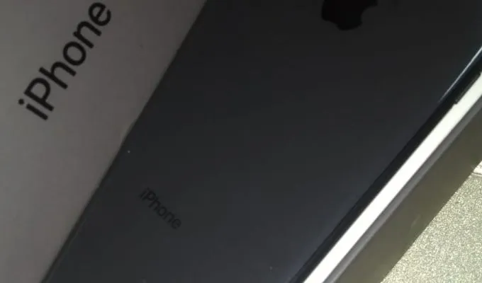 Iphone 8 Plus 64gb PTA approved sealed pack kit - photo 2