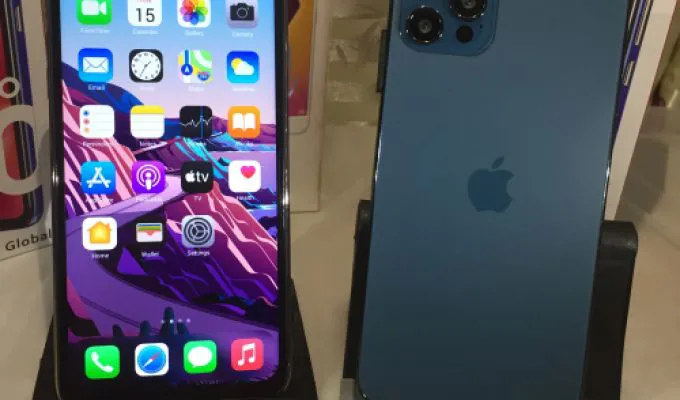iPhone 12Pro Max Master copy - photo 3