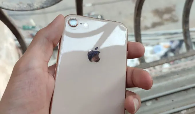 Iphone 8 64gb Urgent Sale - photo 1