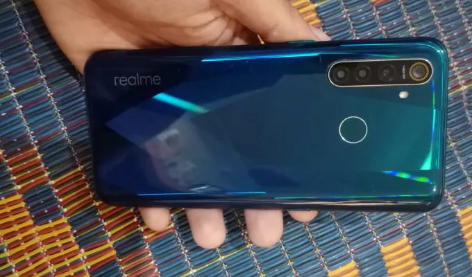 Realme 5 pro 8/128 - photo 1