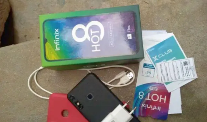 Infinix hot 8 4gb/64gb - photo 1