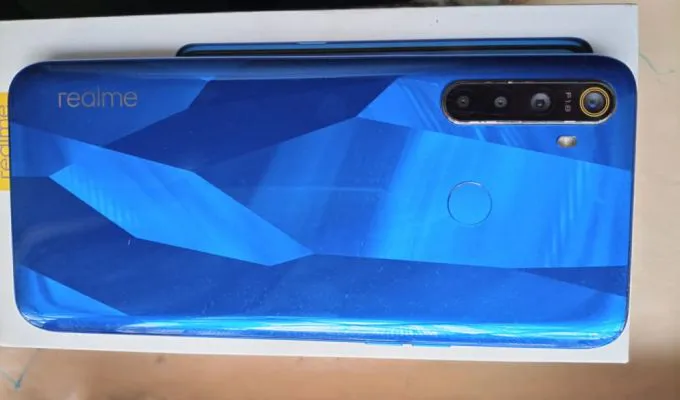 Realme 5 Blue Color - photo 1