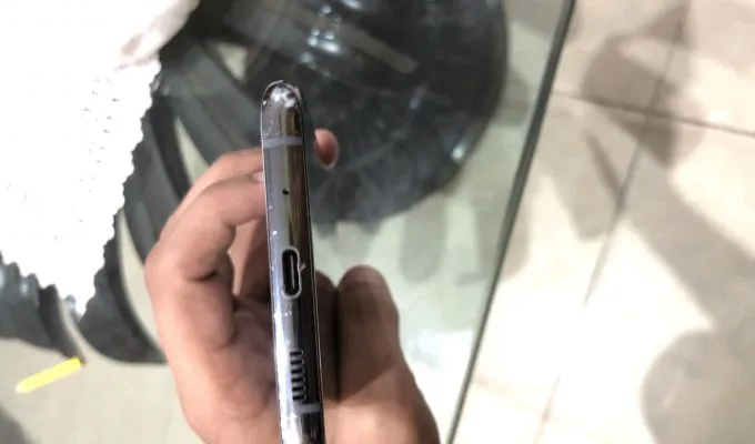 S20 ultra 5G 12/128gb with snapdragon chipset - photo 3