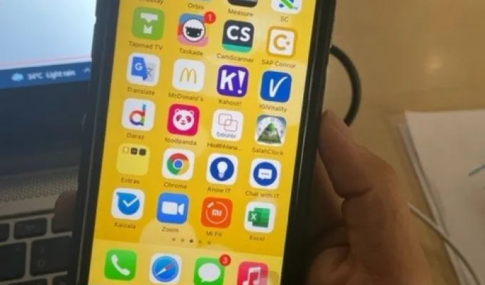 Iphone 8 256 GB PTA approved 83 percent battery health - photo 3
