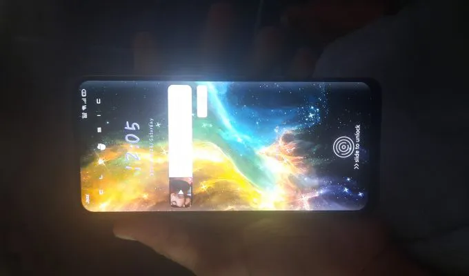 Oppo F17 - photo 1