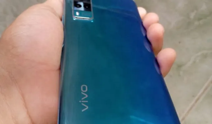 Vivo y31 - photo 1