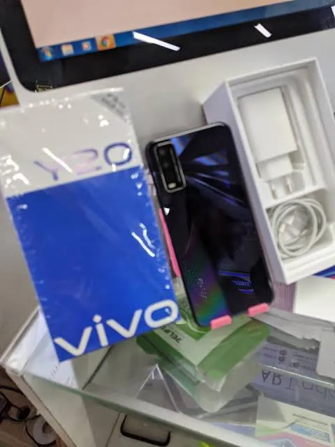 vivo y20 4GB/126GB - photo 1