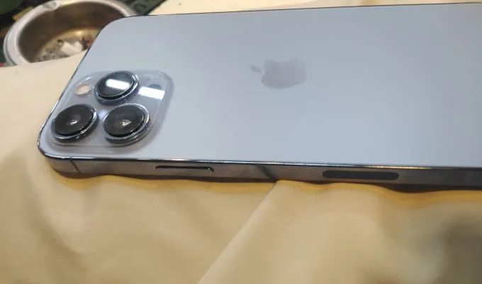 IPhone 13 pro max 256gb seire blue Pta Approved - photo 2