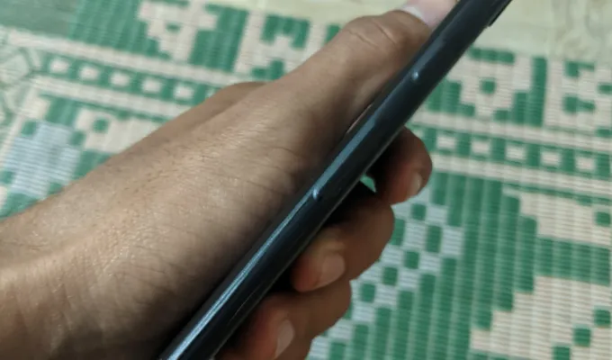 Google Pixel 2 XL - photo 2