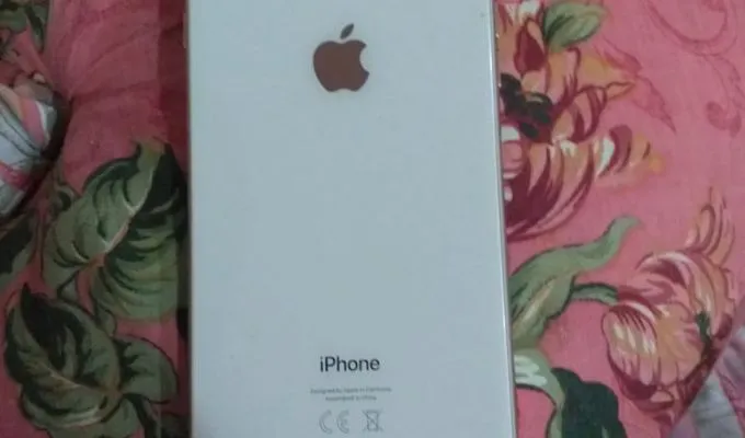 IPhone 8 plus in steal price - photo 2