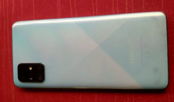 Samsung a71 8/128 not pta - photo 1