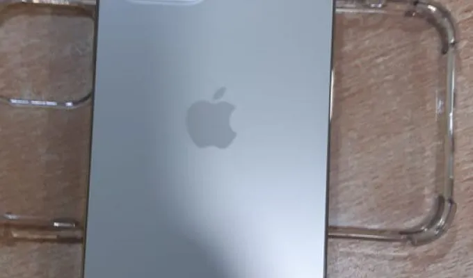 Iphone 12 Pro Max - photo 2