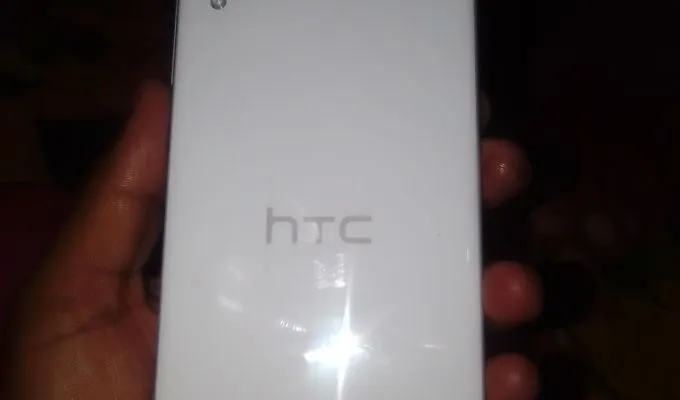 Htc desire 826 - photo 1