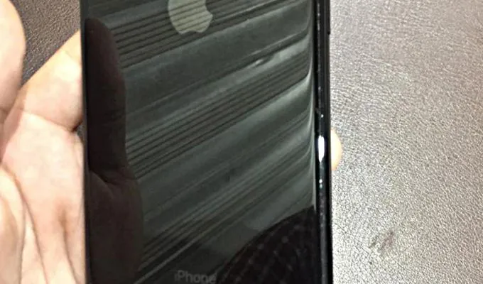 i phone 7 plus 128 GB Jet Black Lush Condition 10/10 - photo 2