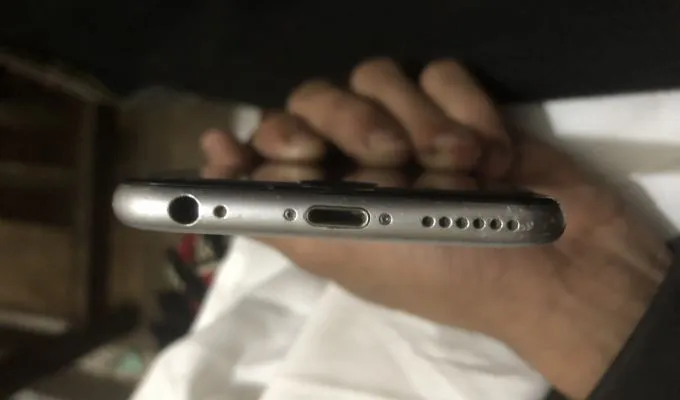 Iphone 6s - photo 3