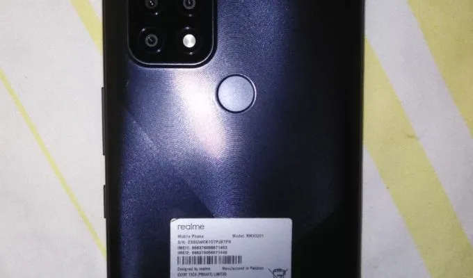 Realme c21 - photo 1